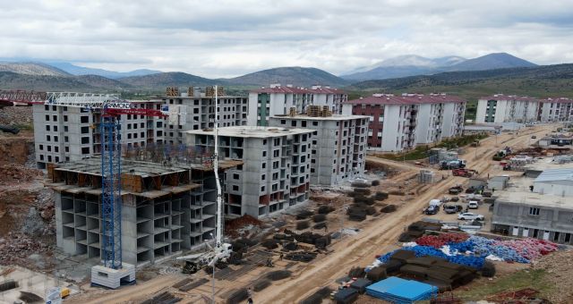 KAHRAMANMARAŞ’TA YERİNDE DÖNÜŞÜM’E TALEP YAĞMURU