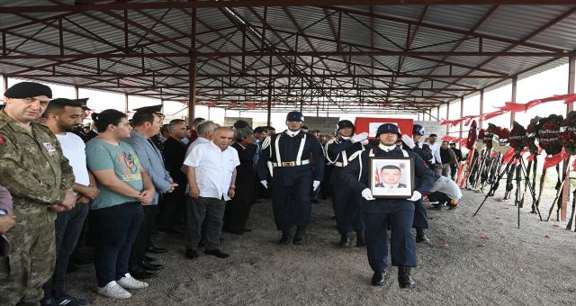 Şehit Tatlı’nın Naaşı Toprağa Verildi