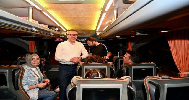 Başkan Güngör, Gençleri TEKNOFEST’e Yolcu Etti