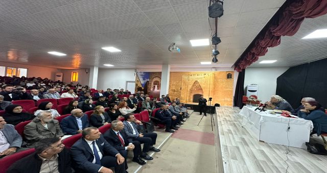 Afşin'de Akdeniz Bienali Kapsamında Resim Sergisi Açıldı