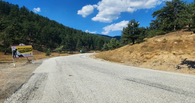 Göksun’da Grup ve Mahalle Yolları Yenilendi