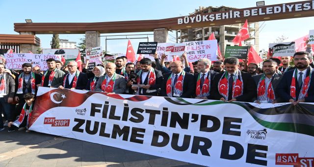 Başkan Güngör, “Filistin İçin En Yüksek Sesle Haykırmaya Devam Edeceğiz”