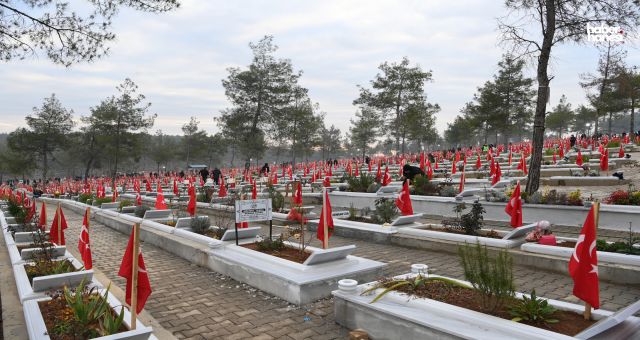 6 Şubat Kahramanmaraş Depremleri: Deprem Şehitleri Dualarla Anılıyor!