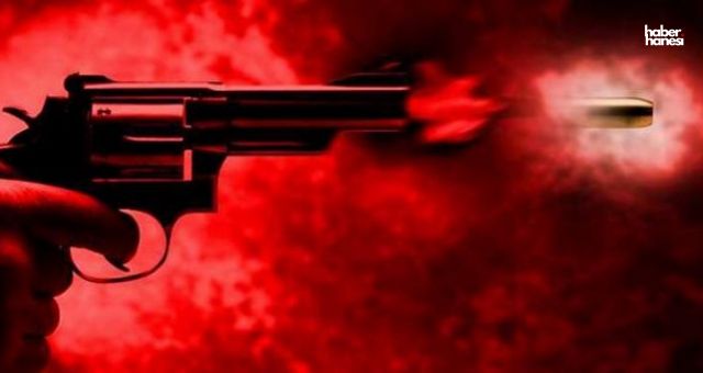 Eşi ve Kızlarını Silahla Katletti, Uzaylılar Öldürdü Dedi!