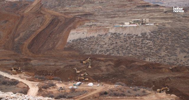 Heyelan faciası yaşanan maden ocağında son durum: Tekrar kayma riski var!