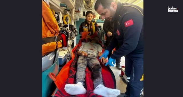 Kahramanmaraş'ta 25 Yaşındaki Genç Sokak Ortasında Kendini Yaraladı!