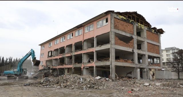 Kahramanmaraş'ta Depremin Yıl Dönümünde Eğitime 1 Gün Ara!