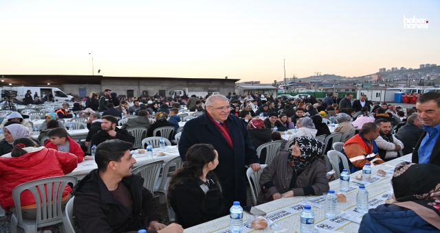 Başkan Hanefi Mahçiçek, personel ve aileleriyle iftar programında buluştu!