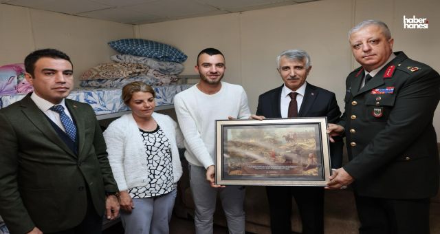 Vali Ünlüer, Kahramanmaraş Gazileri Halil İbrahim Ergen ve Muhammet Eren Karaoğlan'ı Ziyaret Etti