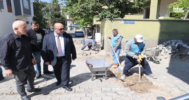 Dulkadiroğlu’nda Kaldırım Yenileme Çalışmaları Hız Kesmeden Devam Ediyor
