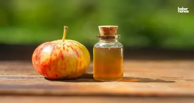 Güneş Lekelerini Silgi Gibi Siliyor! Leke Ürünlerine Para Dökmeyin, Suyla Karıştırıp Her Akşam Sürün!