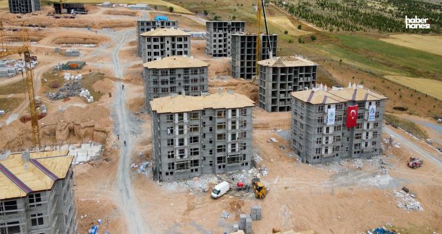 Kahramanmaraş'ta Deprem Konutları Yükseliyor: 15,980 Konut Teslim Edildi!