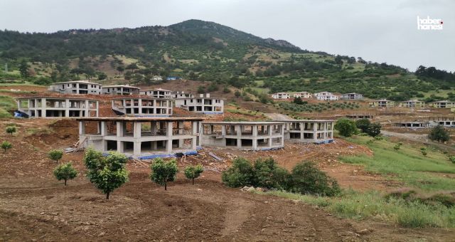 Kahramanmaraş'ta Depremin Ardından Tahliye Edilen Köy Yeniden İnşa Ediliyor!