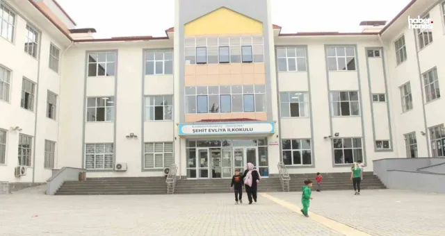 Kahramanmaraş'ta İlkokul Binasının Milli Eğitim Binasına Dönüştürülmesine Tepki!