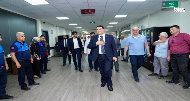 Başkan Yılmaz, Şehitkamil Belediye Personeliyle İlk Bayramlaşma Törenini Gerçekleştirdi