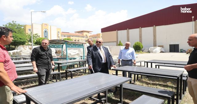 Dulkadiroğlu’nda Öğrencilerin Ürettiği Mobilyalar Park ve Bahçelerde Kullanılacak