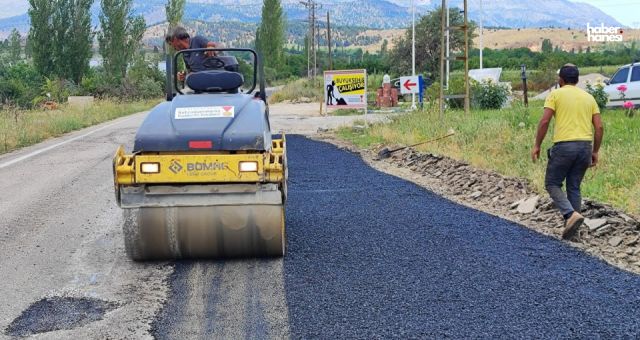Kahramanmaraş’ta Yol Bakım Çalışmaları Hız Kesmeden Devam Ediyor