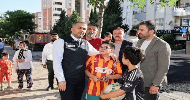 Onikişubat’ta Yol Çalışmaları Hız Kesmiyor: Başkan Toptaş İncelemelerde Bulundu