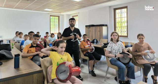 Göksunlu Çocuklar Yaz Tatilini Müzikle Renklendiriyor