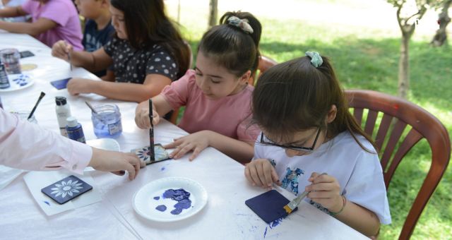 Kahramanmaraş'ta Çocuklar Ahşap Boyama Atölyesiyle Yaratıcılıklarını Konuşturdu