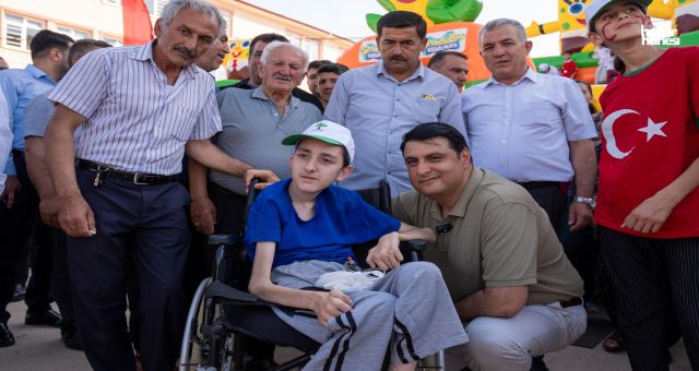 Şehitkamil’de Çocuklar İçin Yaz Eğlenceleri Başladı: Başkan Umut Yılmaz Sürprizlerle Dolu Aktiviteler Sunuyor