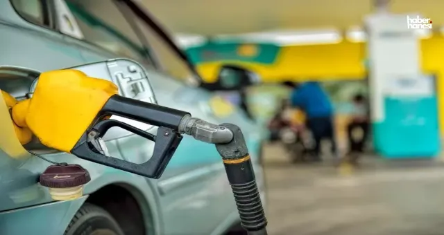 Benzine İndirim Müjdesi: 6 Ağustos'tan İtibaren 1,73 TL Düşüş Bekleniyor!