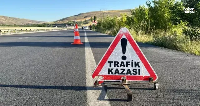 Cenazeye Giden Araçta Korkunç Kaza: 4 Kişi Hayatını Kaybetti