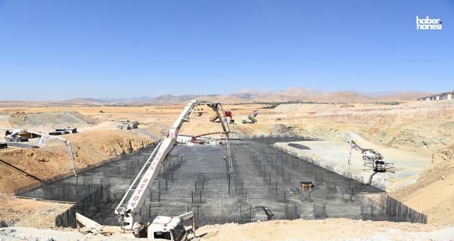 Kahramanmaraş’ın Afşin İlçesinde Yeni Devlet Hastanesinin Temeli Atıldı