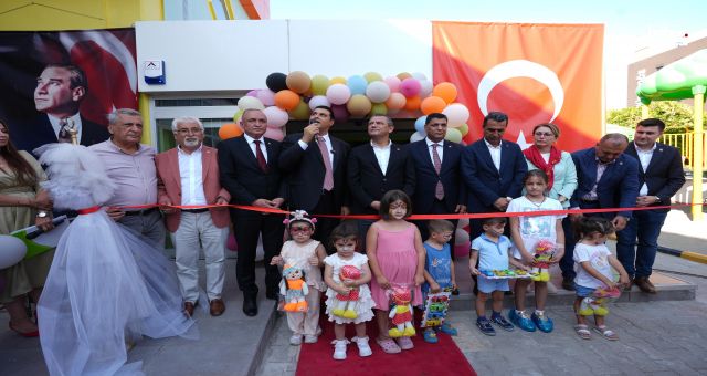 Şehitkamil’de İlk Kreş Açıldı: Özgür Özel’den Yılmaz’a Teşekkür