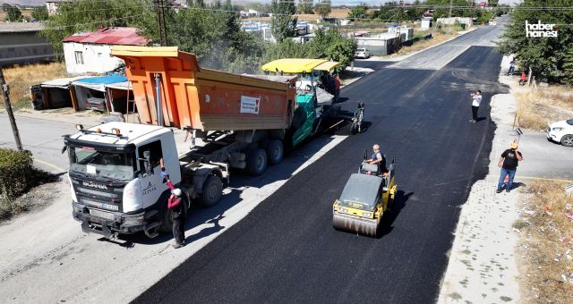 Elbistan’da 8 Kilometrelik Yol Kahramanmaraş Büyükşehir Belediyesi Tarafından Yenileniyor