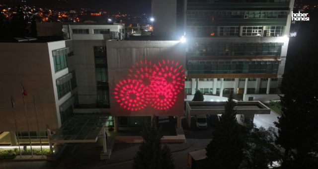 Kahramanmaraş Büyükşehir Belediyesi DMD Hastaları İçin Kırmızı Işık Yaktı!