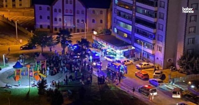 Kahramanmaraş’ta Parkta Feci Kaza: Otomobil İnsanlara Çarptı, Yaralılar Var!