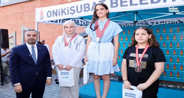 Onikişubat Belediyesi'nden Gençlere Tam Destek: Yaz Yüzme Kursu Şenlik Yarışmalarıyla Sona Erdi