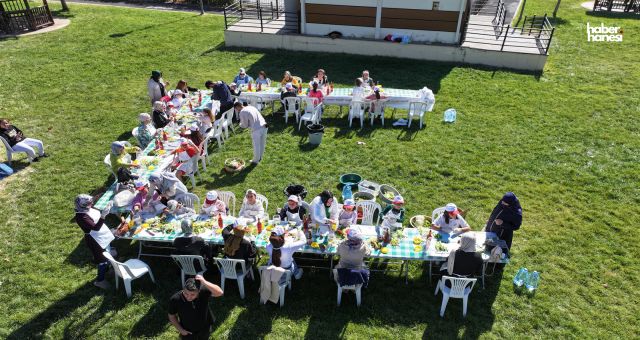 Kahramanmaraş Büyükşehirden Anneler ve Çocuklar İçin Renkli Turşu Atölyesi