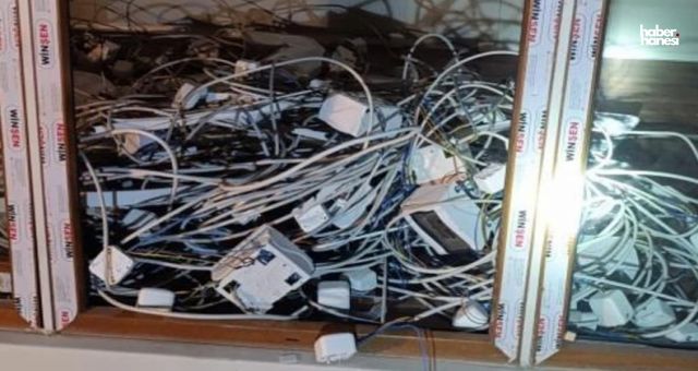 Kahramanmaraş'ta Şaşırtan Hırsızlık Olayı: 44 Konteynerin Elektrik Tesisatını Çaldı