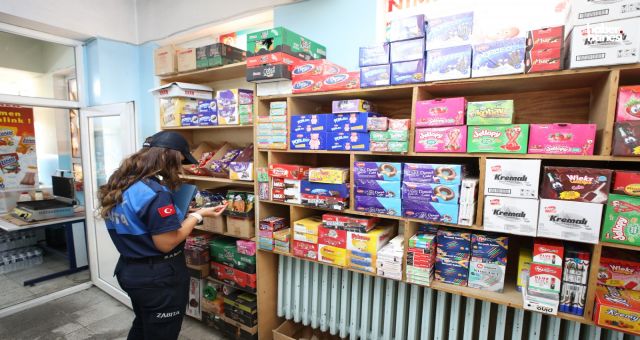 Şehitkâmil’de Okul Önlerinde Güvenlik Seferberliği: Velilerden Başkan Yılmaz’a Teşekkür