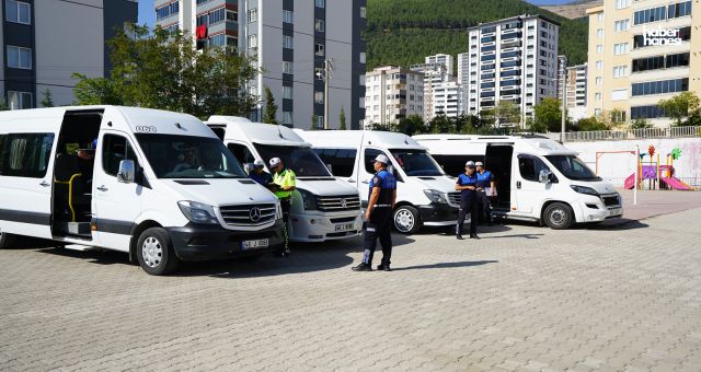 Yeni Eğitim Yılında Öğrenci Servislerine Yoğun Denetim: Kahramanmaraş Büyükşehir Zabıtası Sahada!