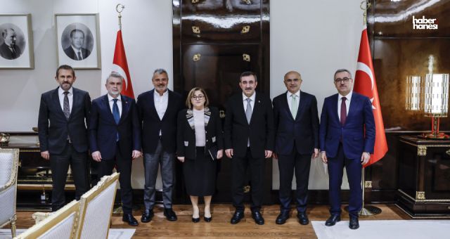 Başkan Görgel, Cumhurbaşkanı Yardımcısı Yılmaz ile Deprem Bölgeleri İçin Bir Araya Geldi
