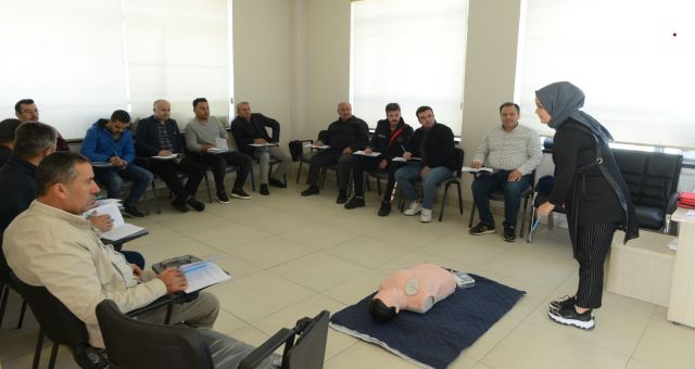 Kahramanmaraş İtfaiyesi, İlk Yardım Eğitimleriyle Müdahale Yetkinliğini Arttırıyor
