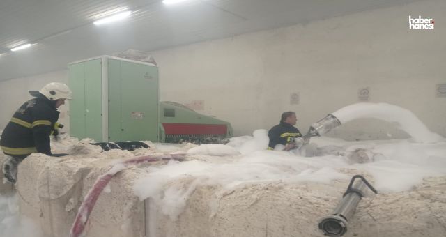 Kahramanmaraş'ta Tekstil Fabrikasında Yangın: Ekipler Felaketi Önledi