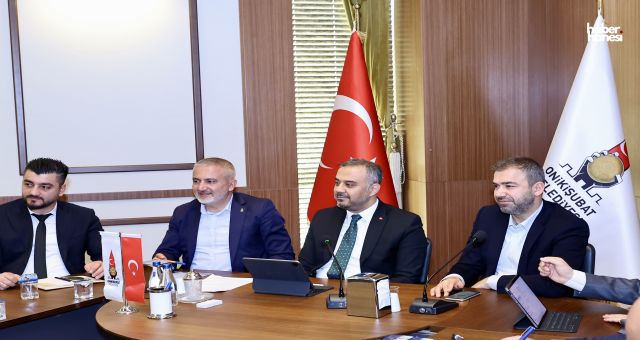 Başkan Toptaş'tan 141 Mahalle İçin İstişare ve Değerlendirme Toplantısı