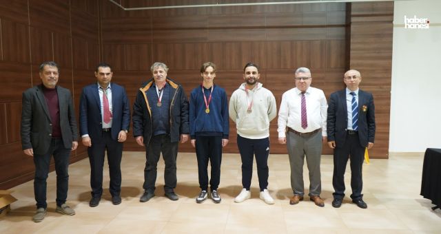 Gaziantep'te Satranç Tutkunları Türkiye Kupası İçin Yarışı