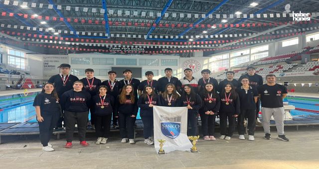 Gaziantep'te Yüzme Şampiyonası: SANKO Okulları Zirvesi