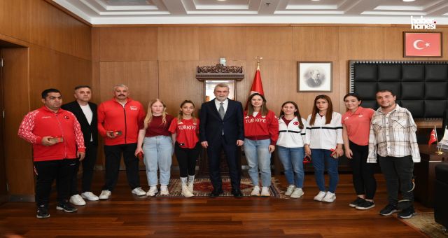 Kahramanmaraş'ın Gururu Paralimpik Sporcular, Başkan Görgel'le Bir Araya Geldi