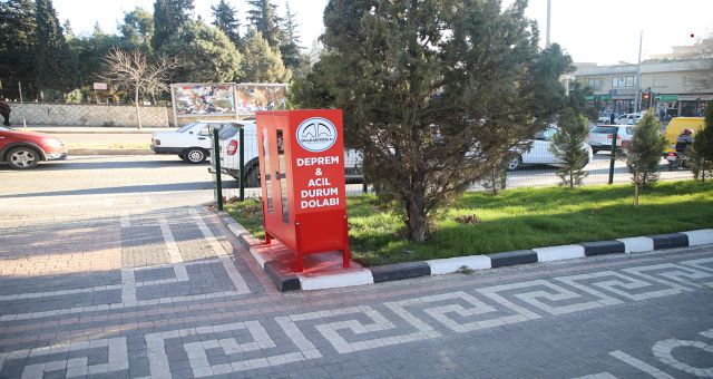 Kahramanmaraş'ta Deprem ve Acil Durum Dolapları Hayata Geçiyor!
