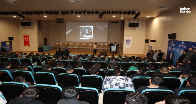 Ülkü Ocakları Kahramanmaraş'tan Alparslan Türkeş Anısına Bilgi Yarışması