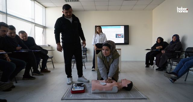 Kahramanmaraş Büyükşehir Belediyesi Personeline İlk Yardım Eğitimi Verdi
