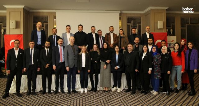 KMTSO'dan Büyük Buluşma: E-İhracatın Geleceği Zirvede Konuşuldu