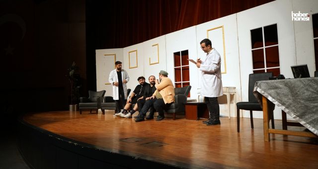 Kahramanmaraş’ta 'Deliriyorum Ben Haberin Olsun' Gösterisi Büyük İlgi Gördü