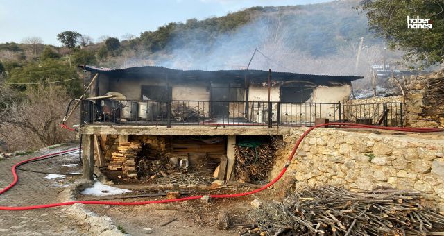 Kahramanmaraş Andırın’da İki Katlı Evde Yangın Çıktı!